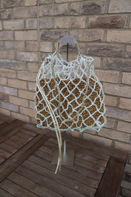Handmade Crochet Mesh Tote Bag – White Leaf | Lumina Design London